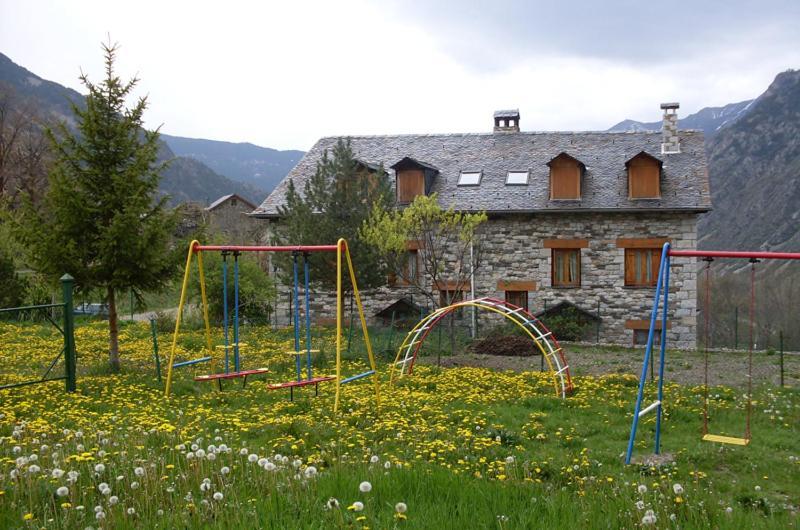 Hostal Fondevila Бой Экстерьер фото